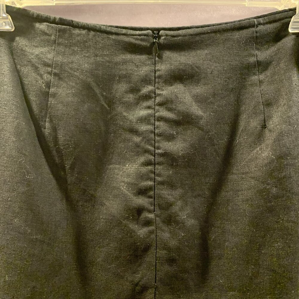Mercer & Madison Embroidered A-Line Skirt EUC - Picture 4 of 5